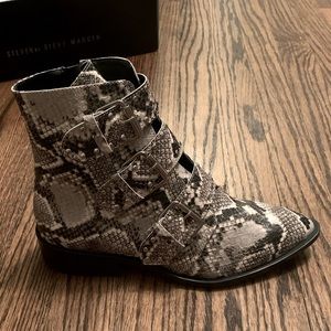 NEVER WORN Steven by Steve Madden Heller Ankle Boot.